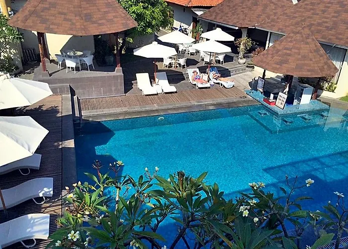 Agung Putra & Aparthotel 3*