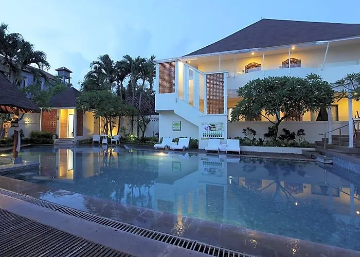 Aparthotel Agung Putra & 3*