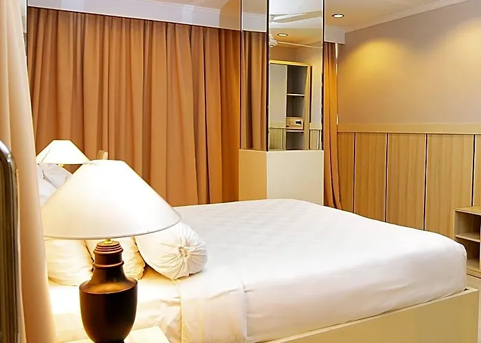Agung Putra & Aparthotel 3*